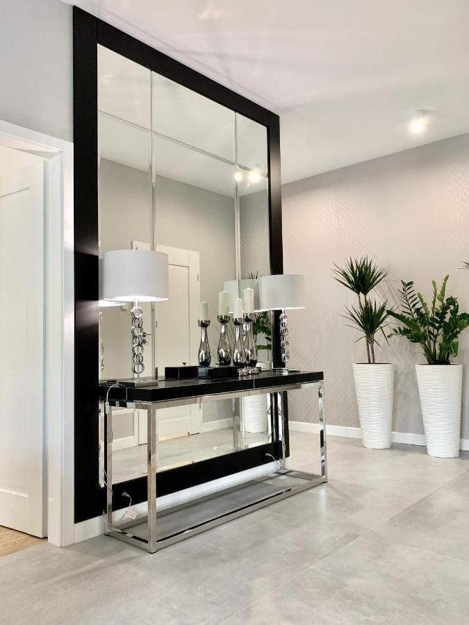 Zlota Luxury Apartments Warszawa Eksteriør bilde